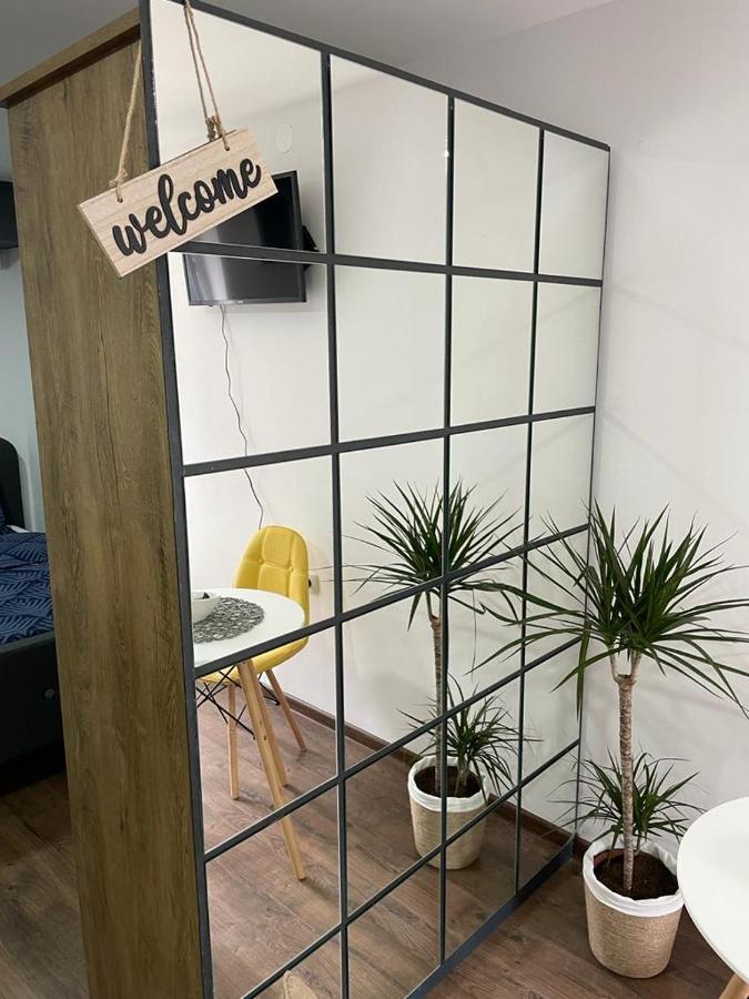 Damade Apartments ヤイツェ エクステリア 写真