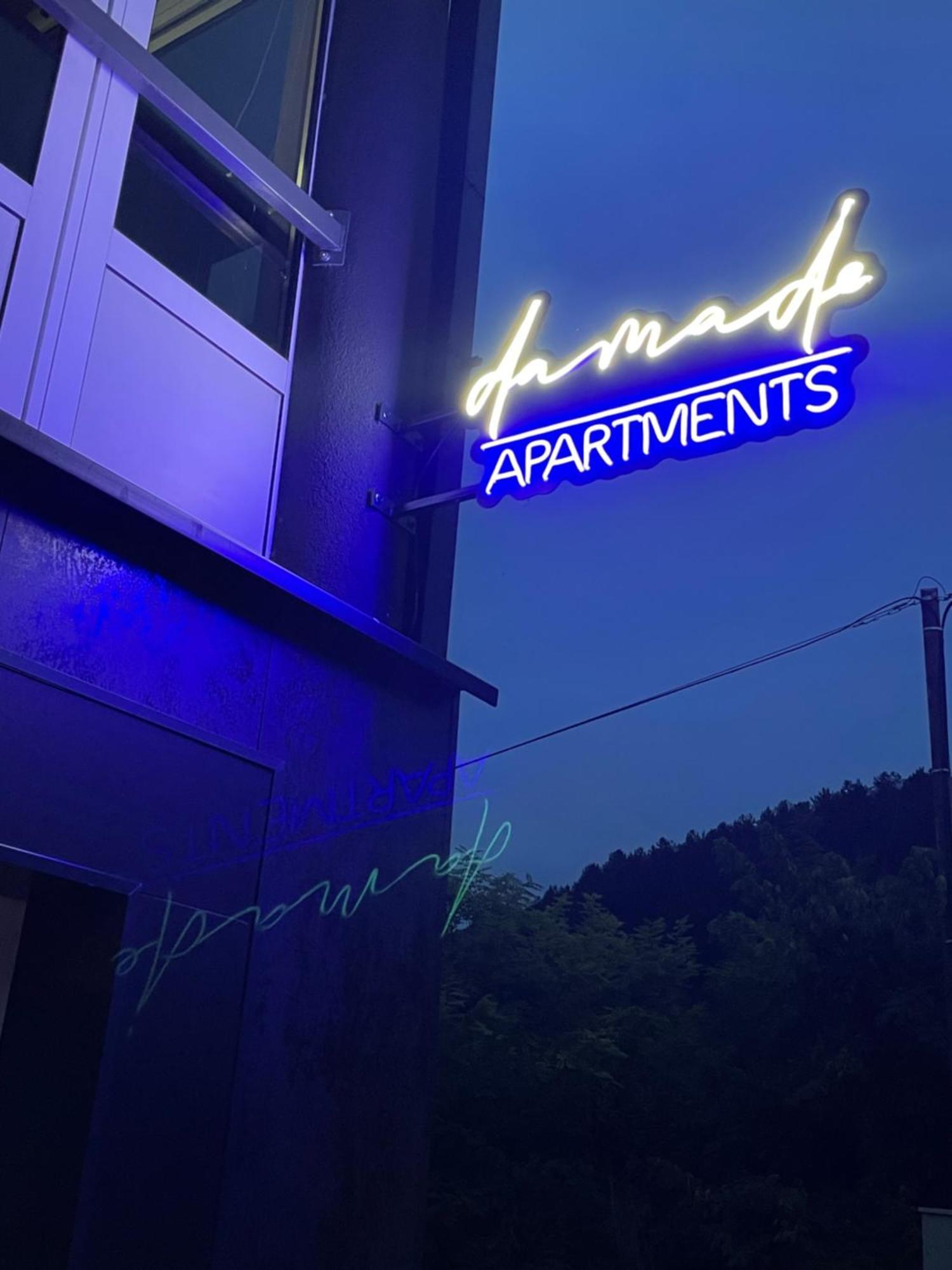 Damade Apartments ヤイツェ エクステリア 写真