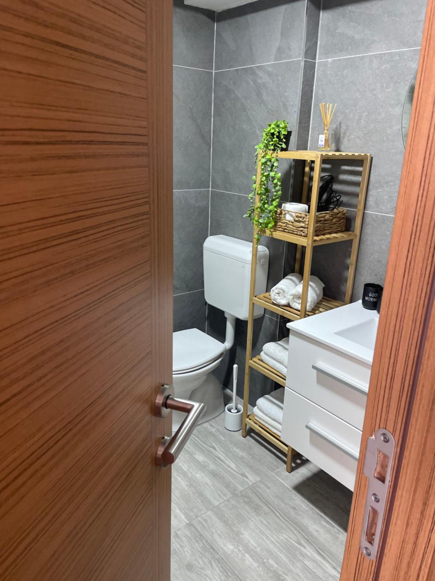 Damade Apartments ヤイツェ エクステリア 写真